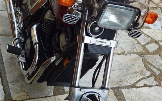 Gebrauchtmotorrad Honda VT 500 C - Bild 21