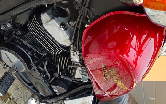 Gebrauchtmotorrad Honda VT 500 C - Bild 8