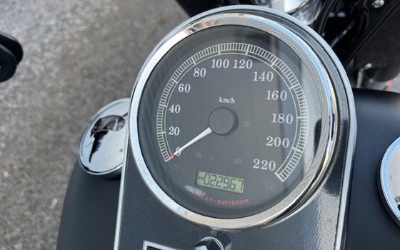 Gebrauchtmotorrad Harley-Davidson Softail Fat Boy Special FLSTFB - Bild 12
