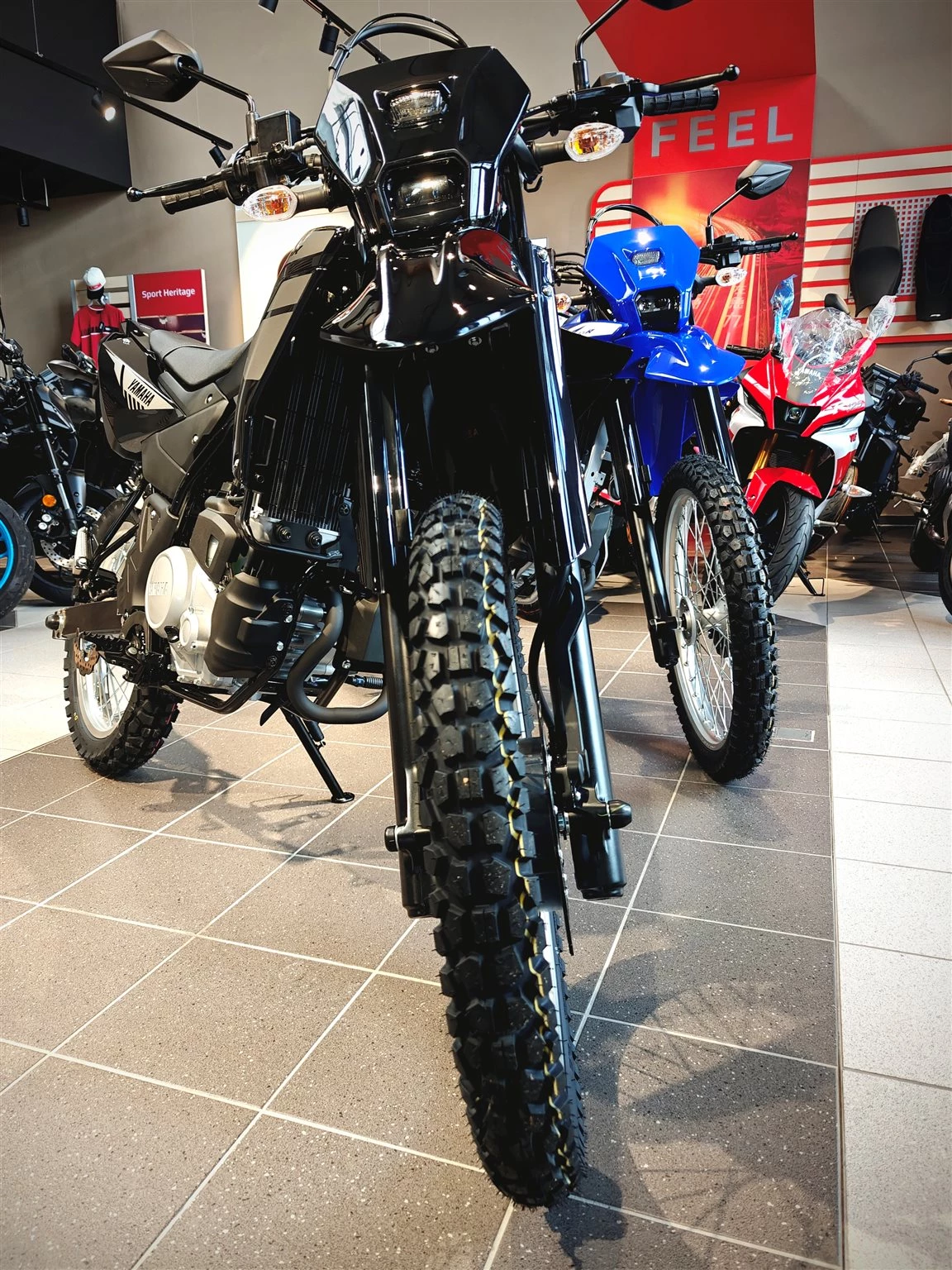 Yamaha WR125R 