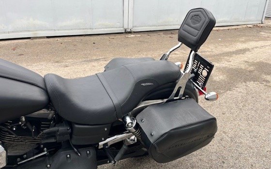 Gebrauchtmotorrad Harley-Davidson Dyna Street Bob FXDB - Bild 10