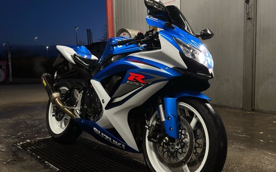 Gebrauchtmotorrad Suzuki GSX-R 750 - Bild 1