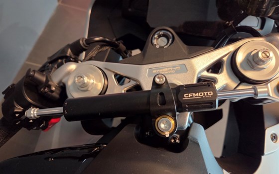 Neufahrzeug CFMOTO 675SR-R - Bild 3