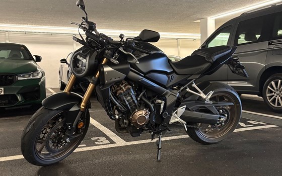 Gebrauchtmotorrad Honda CB650R E-Clutch - Bild 1