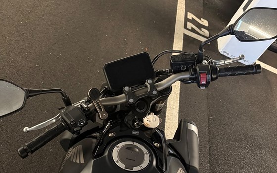 Gebrauchtmotorrad Honda CB650R E-Clutch - Bild 15