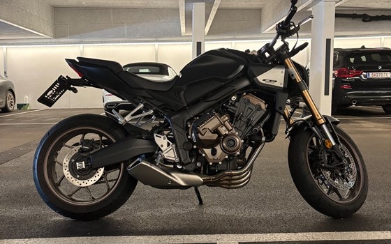 Gebrauchtmotorrad Honda CB650R E-Clutch - Bild 3