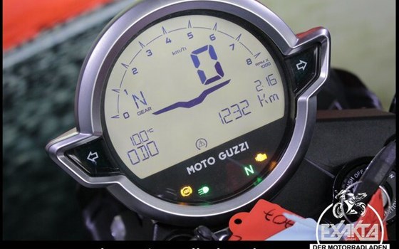 Gebrauchtmotorrad Moto Guzzi V7 Stone - Bild 11