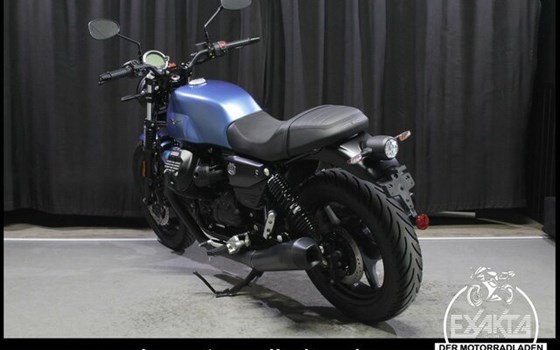 Gebrauchtmotorrad Moto Guzzi V7 Stone - Bild 3