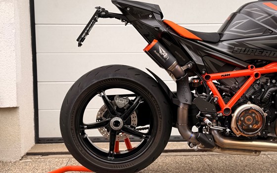 Gebrauchtmotorrad KTM 1390 Super Duke R - Bild 14