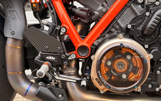 Gebrauchtmotorrad KTM 1390 Super Duke R - Bild 24
