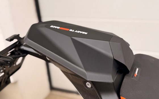 Gebrauchtmotorrad KTM 1390 Super Duke R - Bild 18