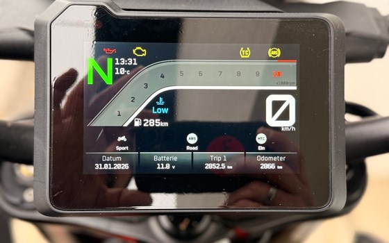 Gebrauchtmotorrad KTM 1390 Super Duke R - Bild 30