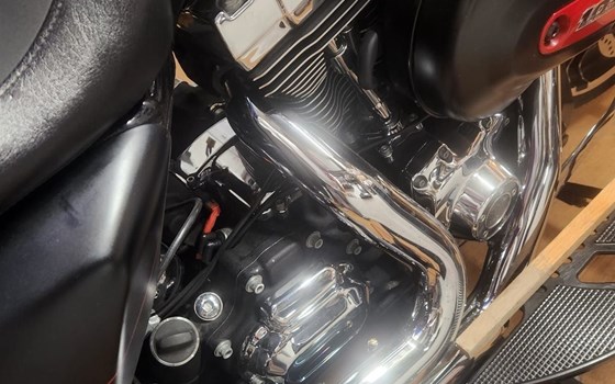 Gebrauchtmotorrad Harley-Davidson Street Glide FLHX - Bild 5