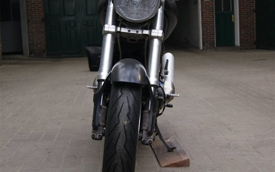 Gebrauchtmotorrad Ducati Monster 620 Dark - Bild 14