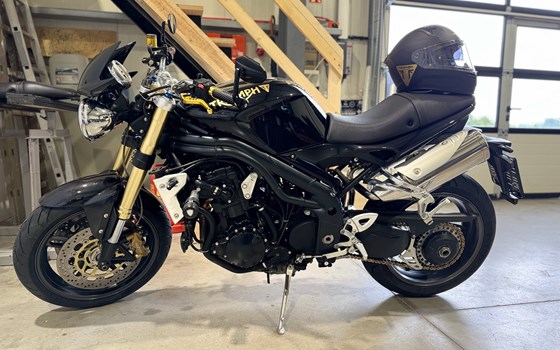 Gebrauchtmotorrad Triumph Speed Triple 1050 - Bild 5