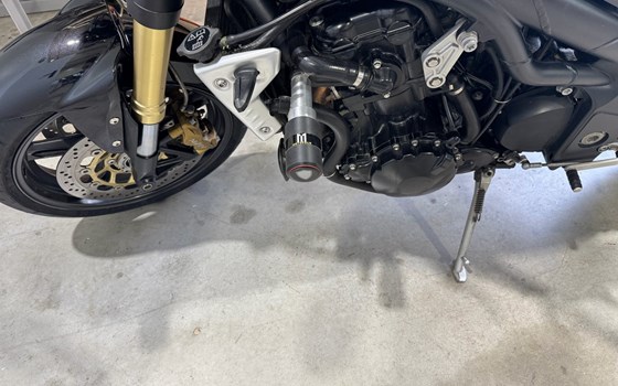 Gebrauchtmotorrad Triumph Speed Triple 1050 - Bild 3