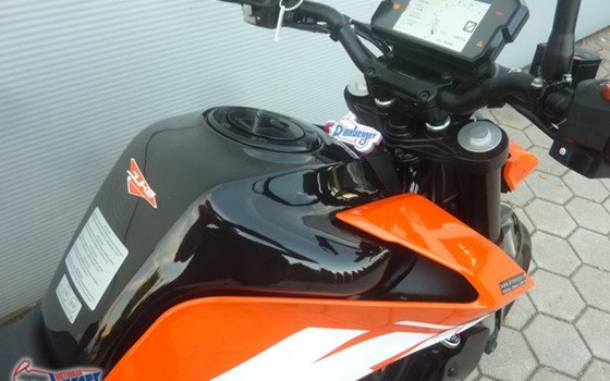 Gebrauchtmotorrad KTM 125 Duke - Bild 3