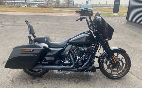 Gebrauchtmotorrad Harley-Davidson Touring Street Glide ST - Bild 1