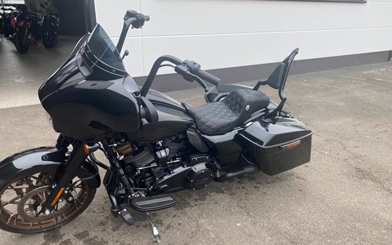 Gebrauchtmotorrad Harley-Davidson Touring Street Glide ST - Bild 2