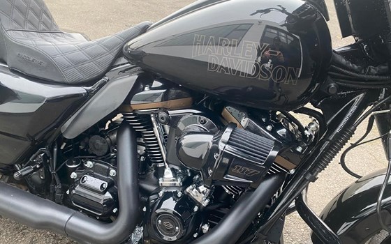 Gebrauchtmotorrad Harley-Davidson Touring Street Glide ST - Bild 8