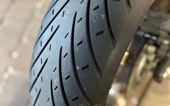 Gebrauchtmotorrad Honda CB650R - Bild 11