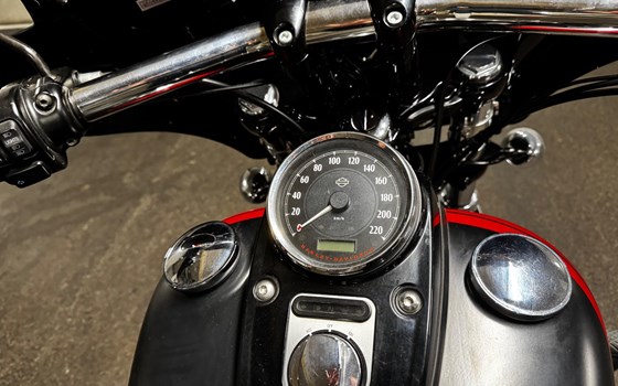 Gebrauchtmotorrad Harley-Davidson Dyna Fat Bob FXDF - Bild 24