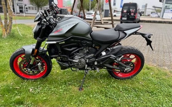 Gebrauchtmotorrad Ducati Monster + - Bild 19