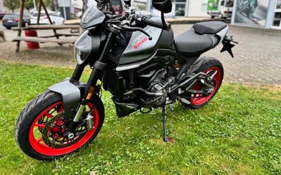 Gebrauchtmotorrad Ducati Monster + - Bild 2