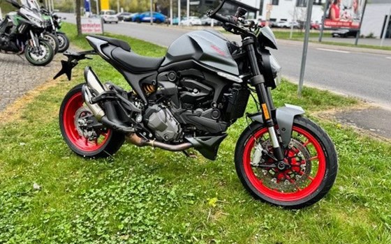 Gebrauchtmotorrad Ducati Monster + - Bild 8