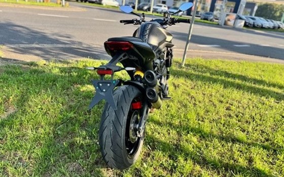 Gebrauchtmotorrad Ducati Monster 1000 Dark - Bild 10