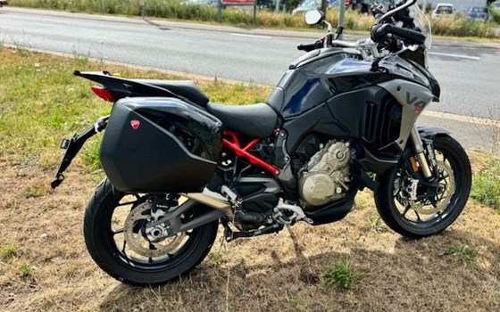 Gebrauchtmotorrad Ducati Multistrada V4 S Sport - Bild 9