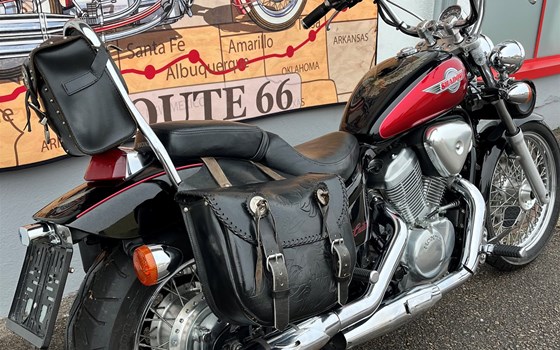 Gebrauchtmotorrad Honda VT 600 C Shadow - Bild 2