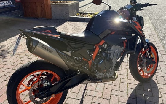 Gebrauchtmotorrad KTM 890 Duke R - Bild 1