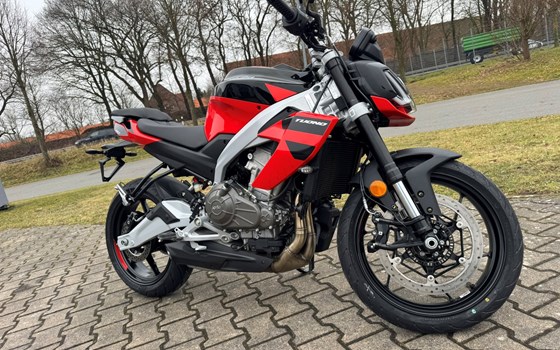 Neufahrzeug Aprilia Tuono 457 - Bild 1