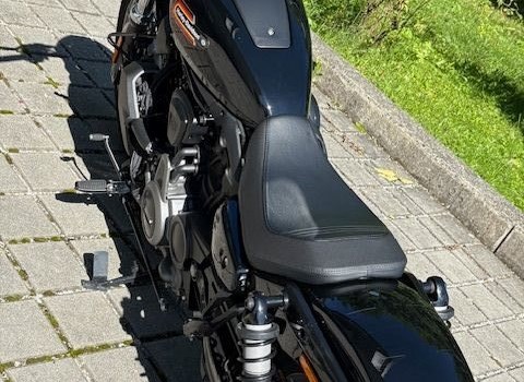 Gebrauchtmotorrad Harley-Davidson Nightster Special - Bild 19