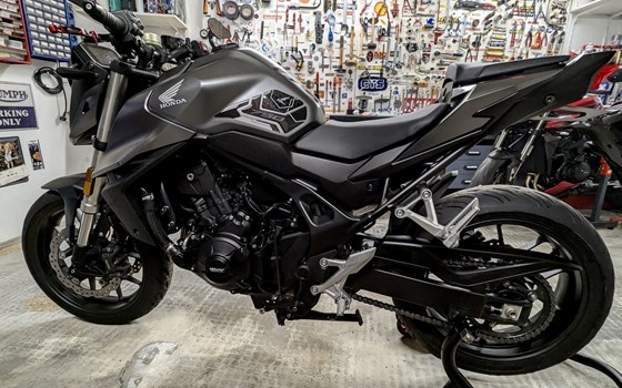 Gebrauchtmotorrad Honda CB750 Hornet - Bild 2