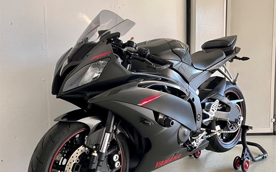 Gebrauchtmotorrad Yamaha YZF-R6R - Bild 2