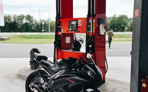 Gebrauchtmotorrad Yamaha YZF-R6R - Bild 5