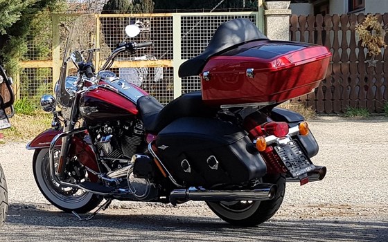 Gebrauchtmotorrad Harley-Davidson Road King Classic FLHRC - Bild 3