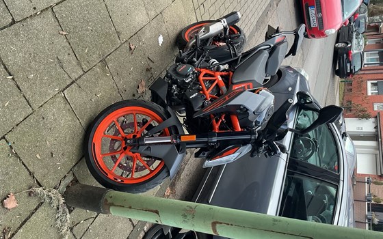 Gebrauchtmotorrad KTM 125 Duke - Bild 3