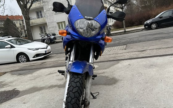 Gebrauchtmotorrad Suzuki XF 650 Freewind - Bild 2