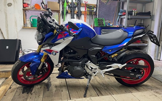 Gebrauchtmotorrad BMW F 900 R - Bild 2