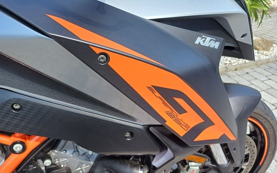 Gebrauchtmotorrad KTM 1290 Super Duke GT - Bild 10