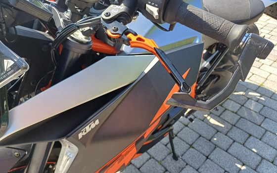 Gebrauchtmotorrad KTM 1290 Super Duke GT - Bild 19