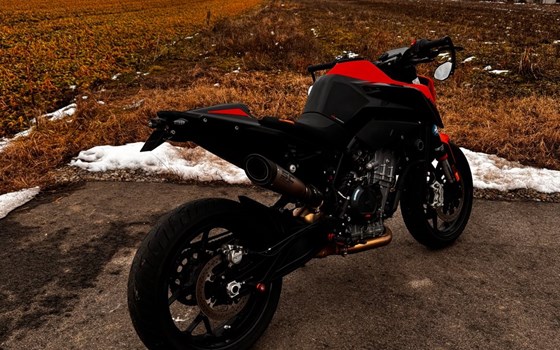 Gebrauchtmotorrad KTM 890 Duke L - Bild 3