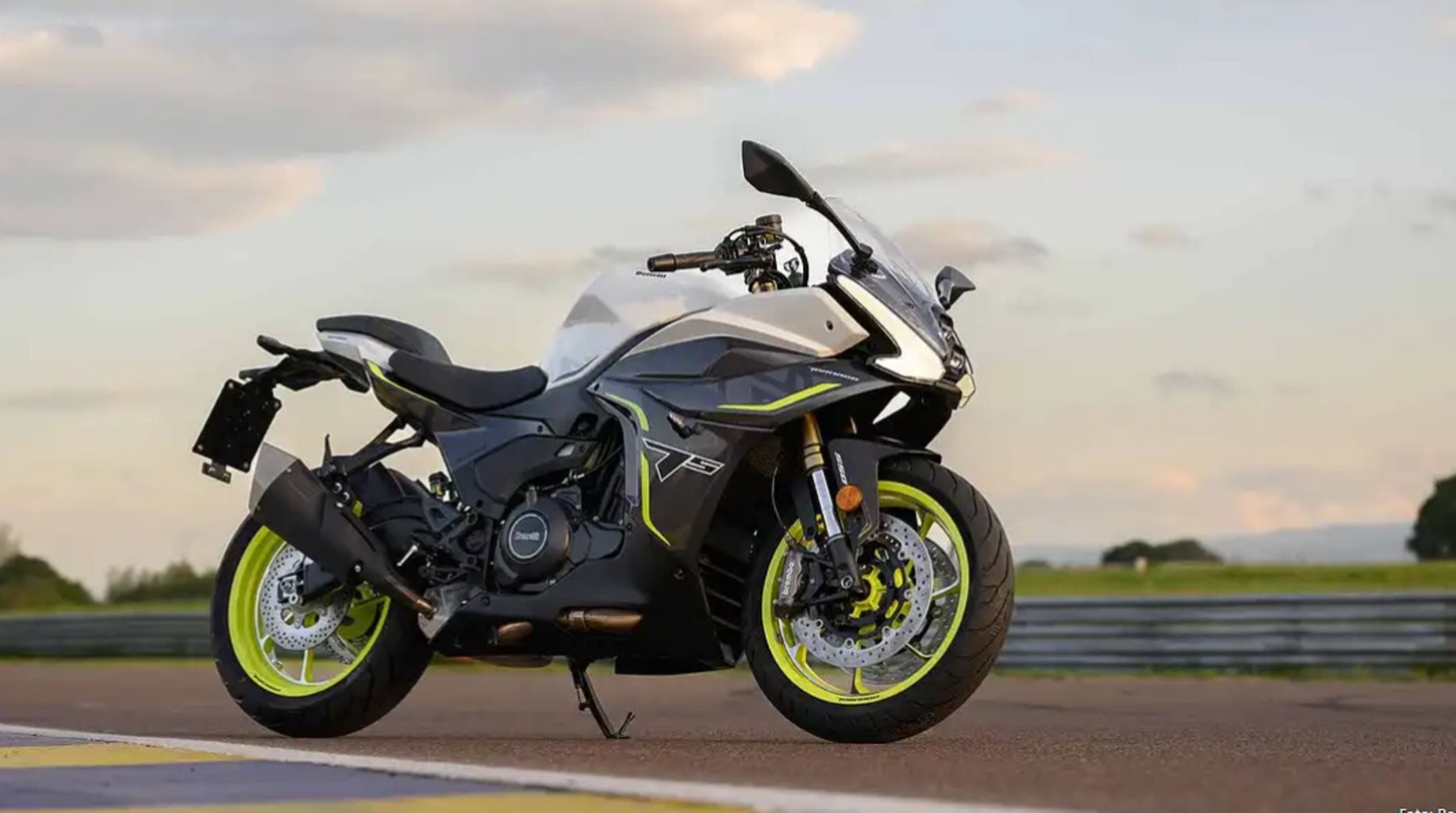 Benelli Tornado 550