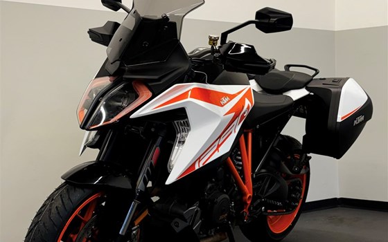 Gebrauchtmotorrad KTM 1290 Super Duke GT - Bild 1