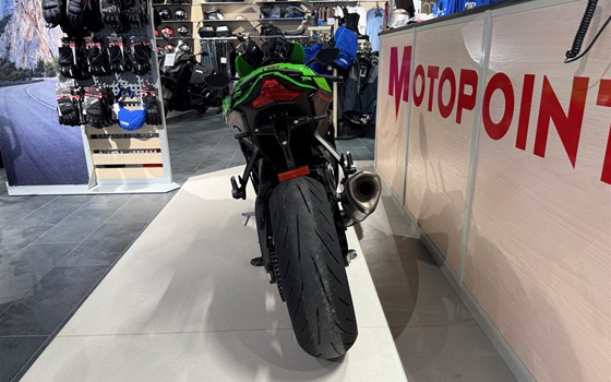 Gebrauchtmotorrad Kawasaki Ninja ZX-10R - Bild 7