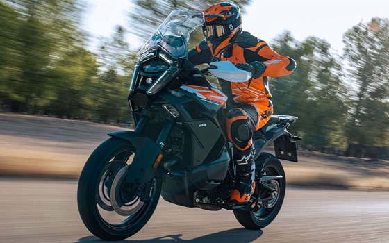 Neufahrzeug KTM 1390 Super Adventure S - Bild 7