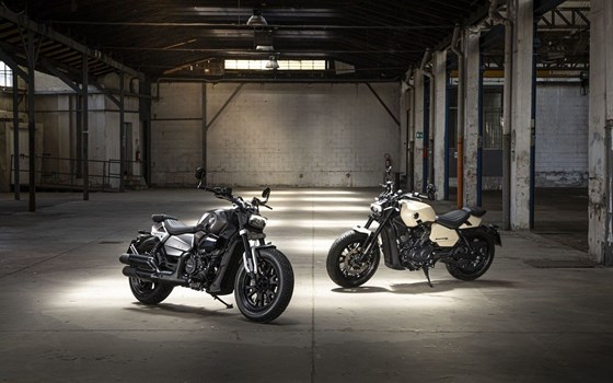 Neufahrzeug Benelli Leoncino Bobber 400 - Bild 1